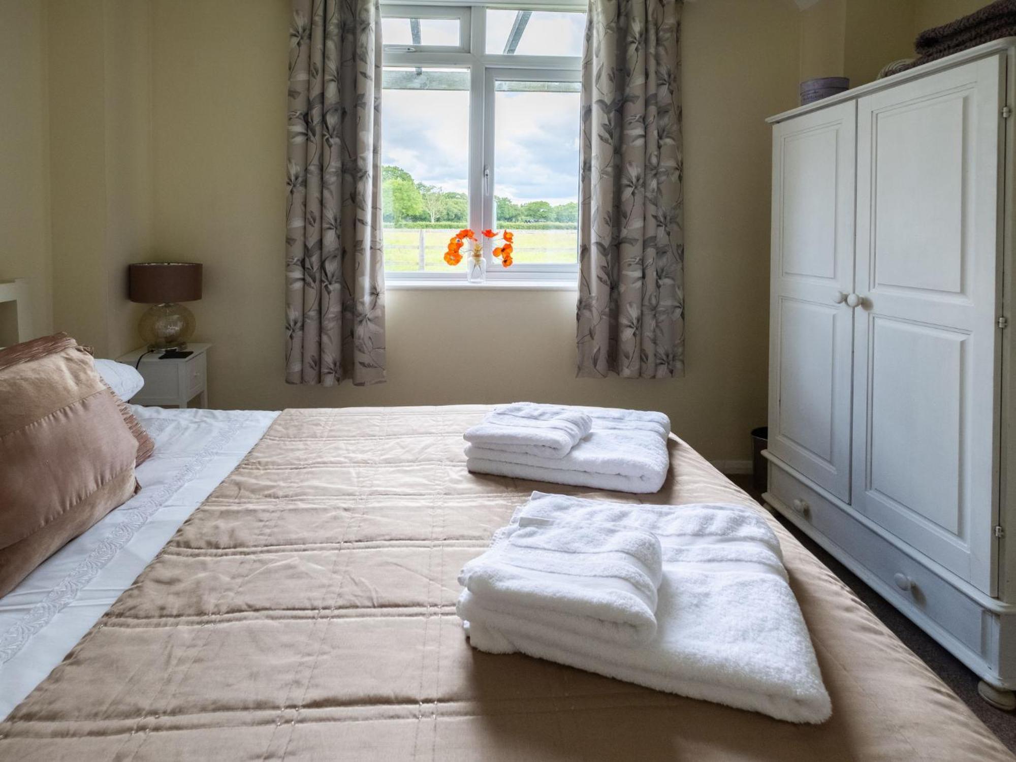 Holiday Home Woodhouse-4 By Interhome Shermanbury Exterior foto
